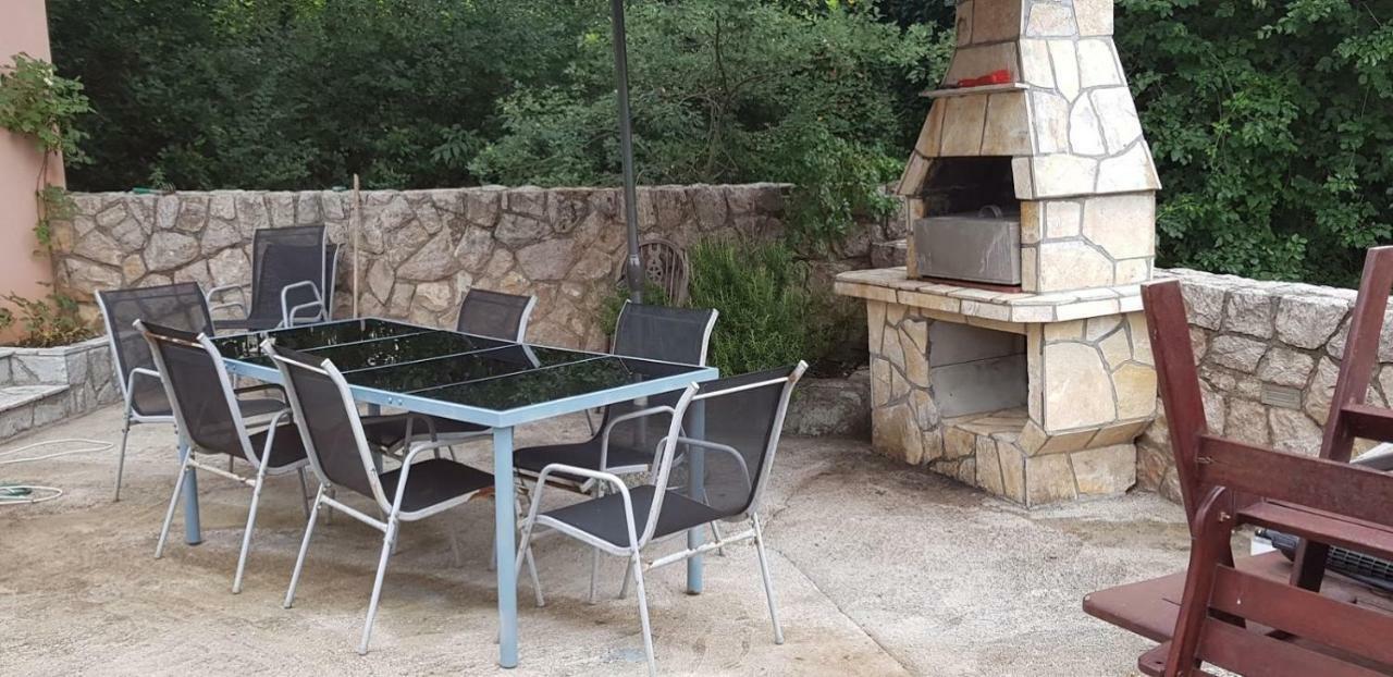 Villa Masha Omišalj Exteriör bild